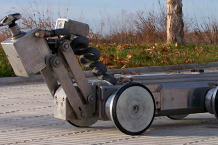 Reparación mediante robot fresador